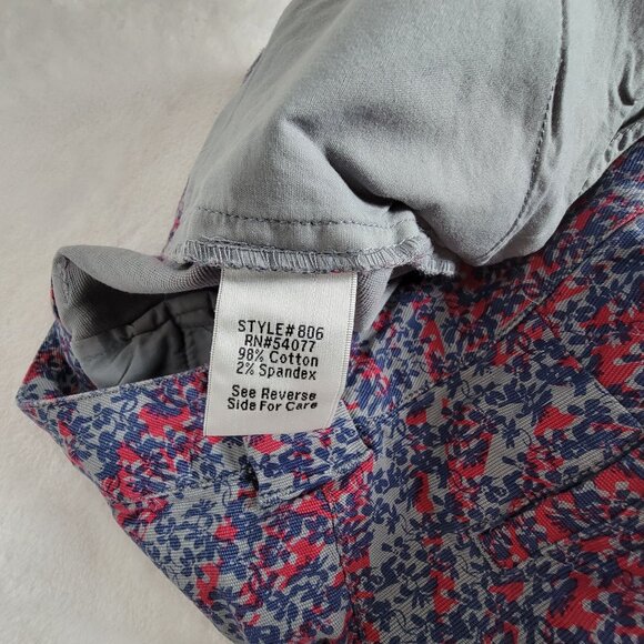 Cabi Womens Palm Beach Floral Print Straight Leg Cropped Pants Size 8 Stretch - Picture 5 of 13